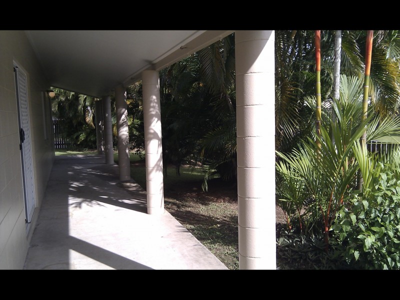 4 Mangano Close, Brinsmead QLD 4870