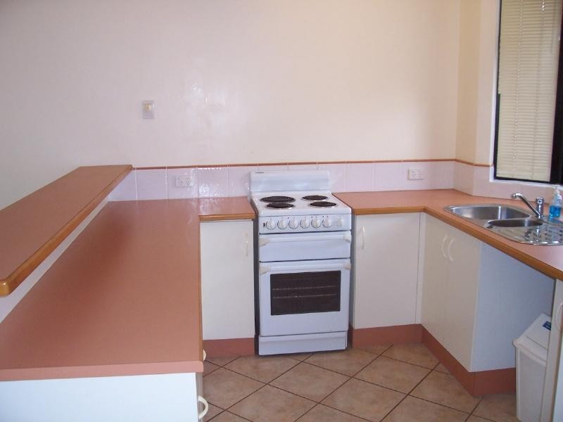 3/9 Margaret Street, Redlynch QLD 4870