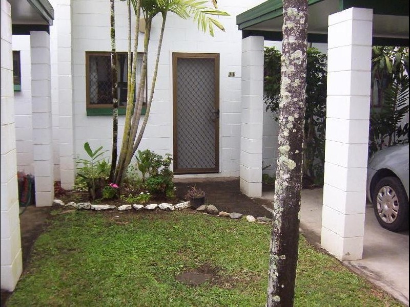 11/108 Mayers St, Manunda QLD 4870