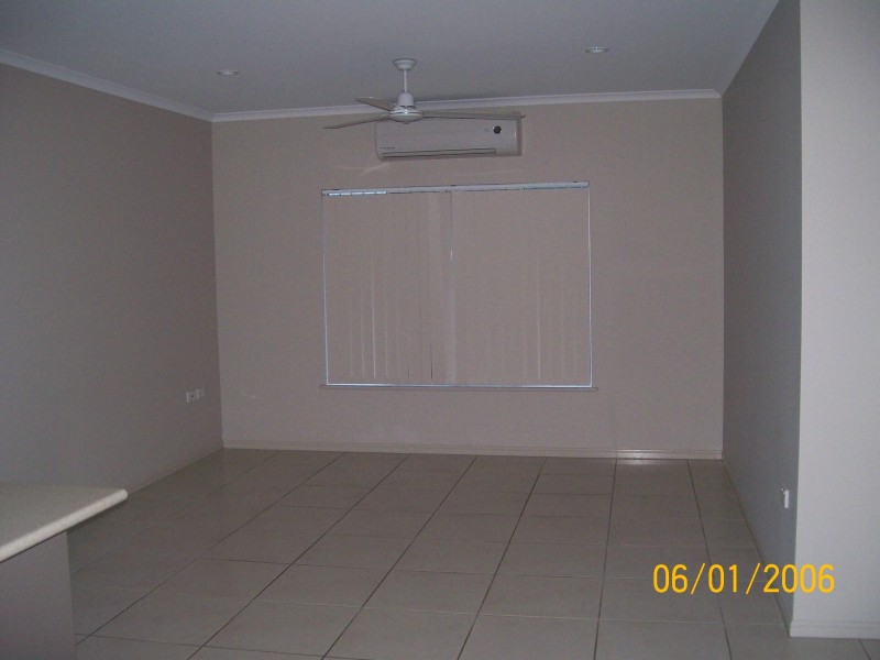 6 Moojeeba Way, Trinity Park QLD 4879