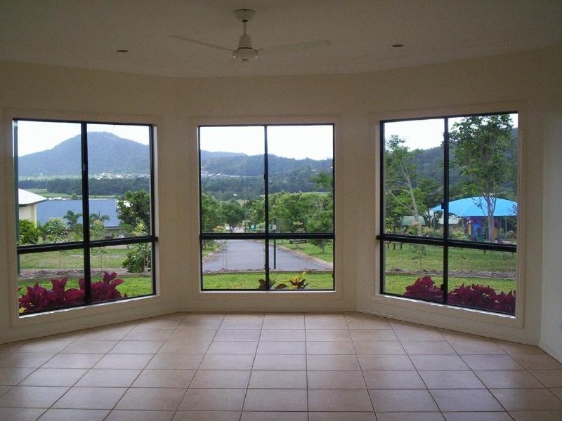 29 Pilosa Street, Redlynch QLD 4870