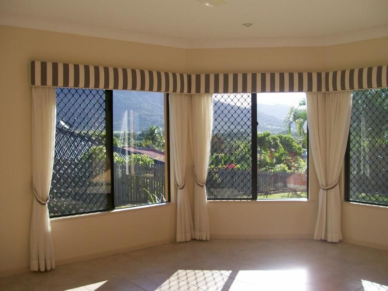 5 Playford Close, Brinsmead QLD 4870