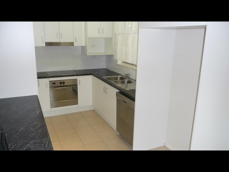 29 Purbeck Place, Edge Hill QLD 4870