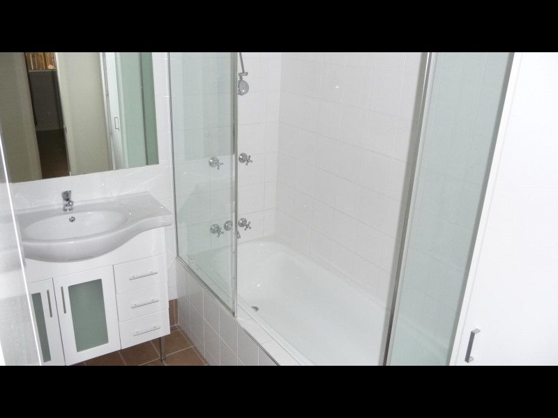 29 Purbeck Place, Edge Hill QLD 4870