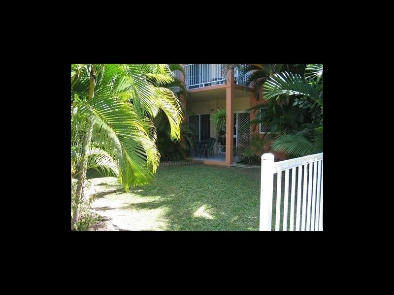 8/1 Quetta Close, Manoora QLD 4870