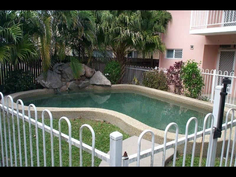 10/6 Springfield Crescent, Manoora QLD 4870