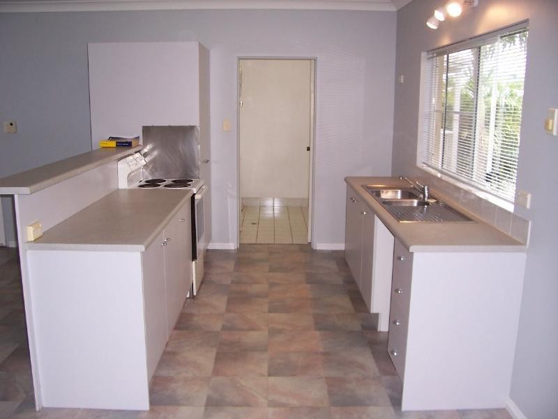 23/24-26 Springfield Crescent, Manoora QLD 4870