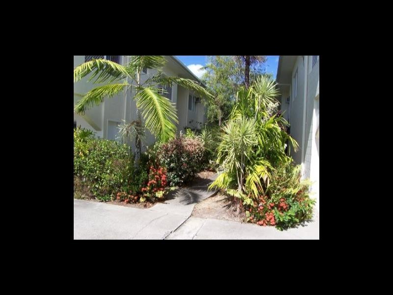 20/24-26 Springfield Crescent, Manoora QLD 4870