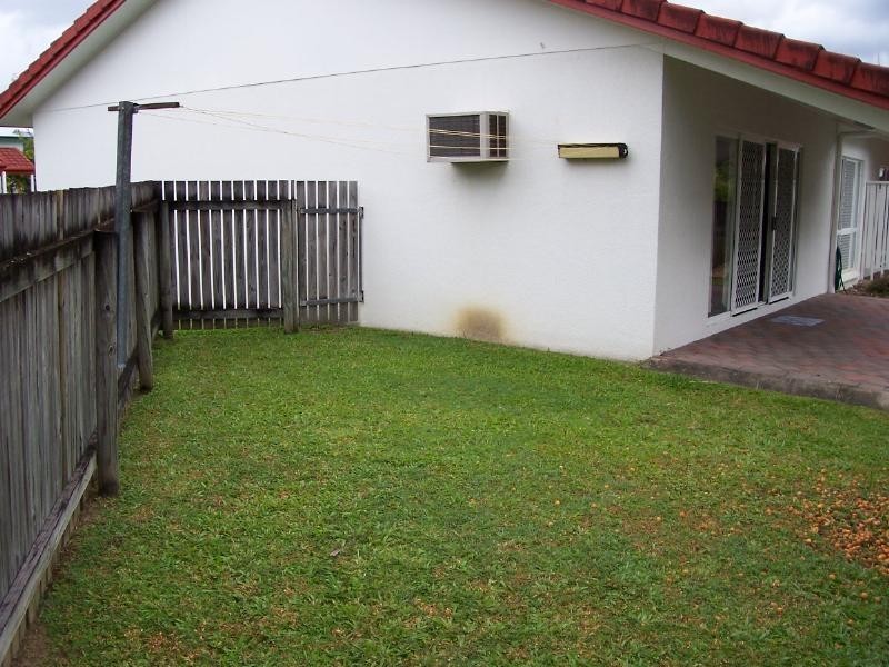 6/30 Springfield Crescent, Manoora QLD 4870