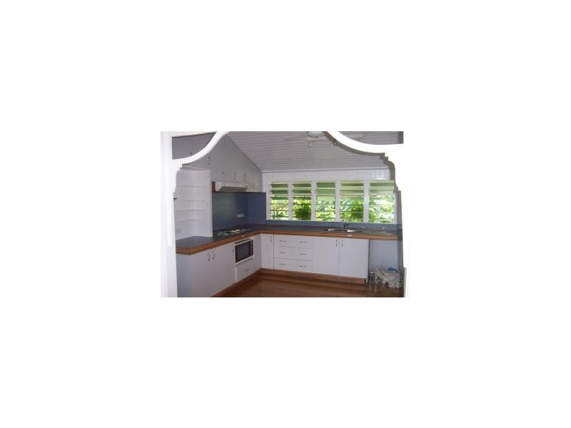 33 Upward Street, Parramatta Park QLD 4870