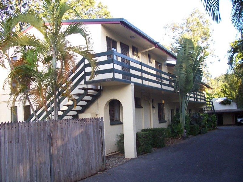 2/11 Vallely Street, Freshwater QLD 4870