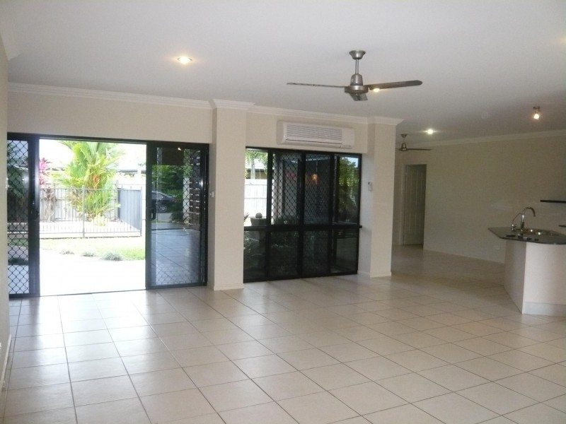 19 Waterlilly Street, Kewarra Beach QLD 4879