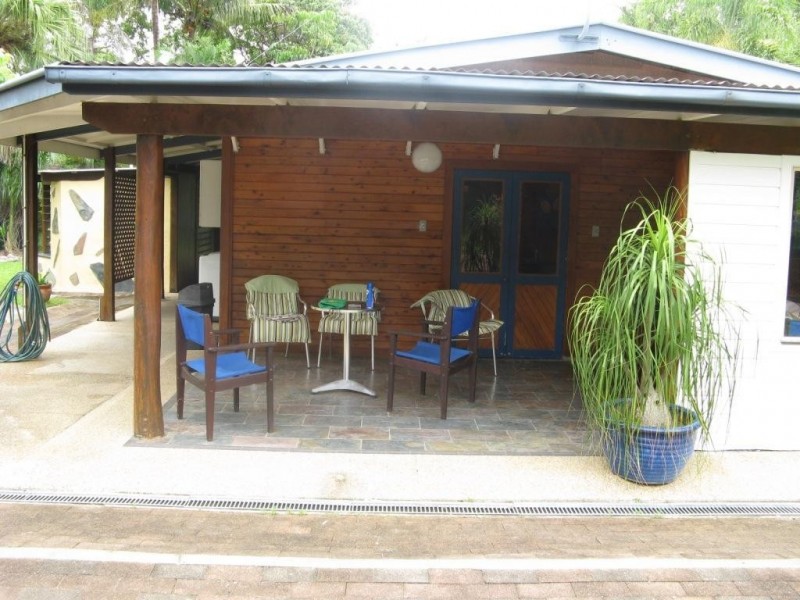 37 Petersen Street, Trinity Beach QLD 4879