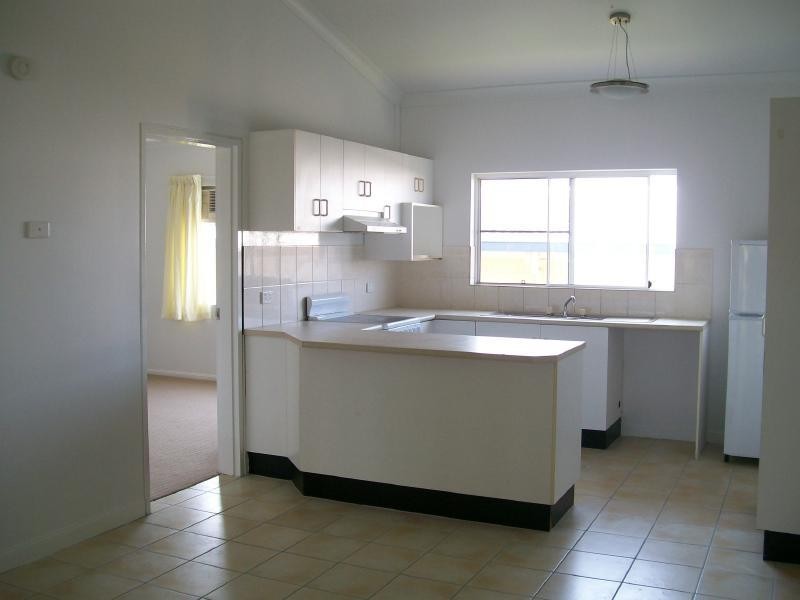 8/20 Pioneer Street, Manoora QLD 4870
