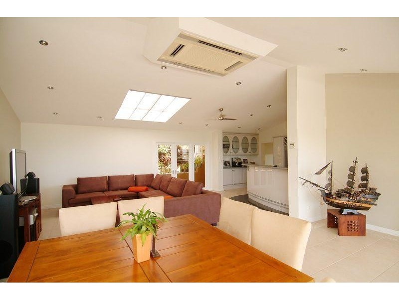 13 Possum Street, Trinity Beach, Cairns QLD 4870