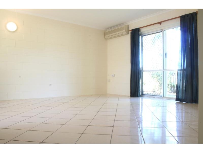 11/165 Mayers Street, Manoora QLD 4870