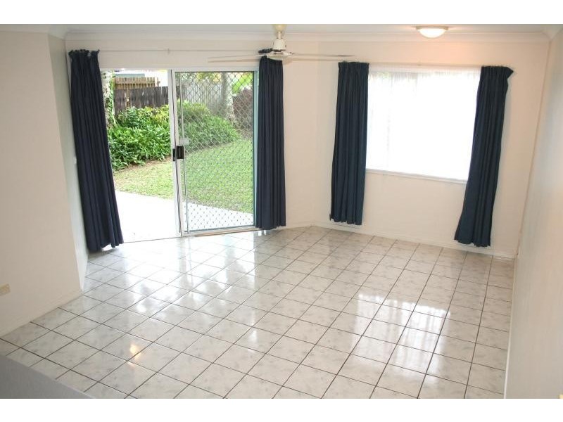 2/51 McCormack Street, Manunda QLD 4870