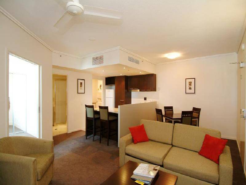 99-105 The Esplanade, Cairns City QLD 4870