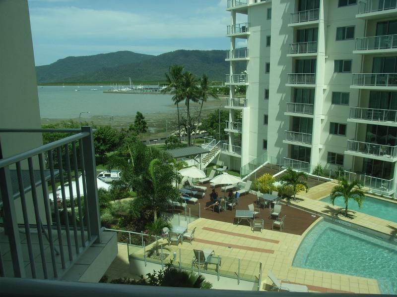 99-105 The Esplanade, Cairns City QLD 4870