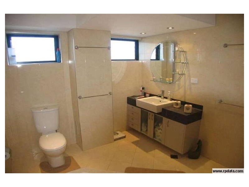 107 The Esplanade, Cairns City QLD 4870