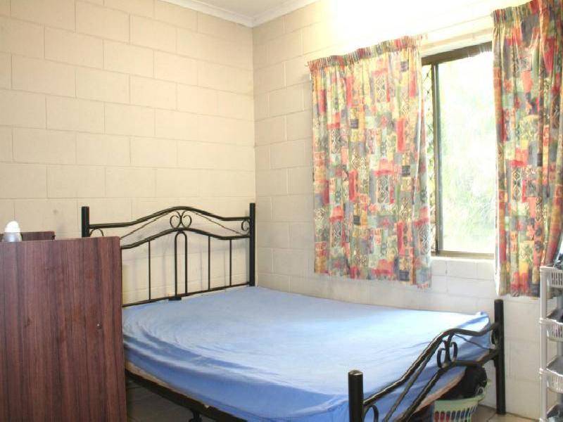 2/21 Balaclava Road, Earlville QLD 4870