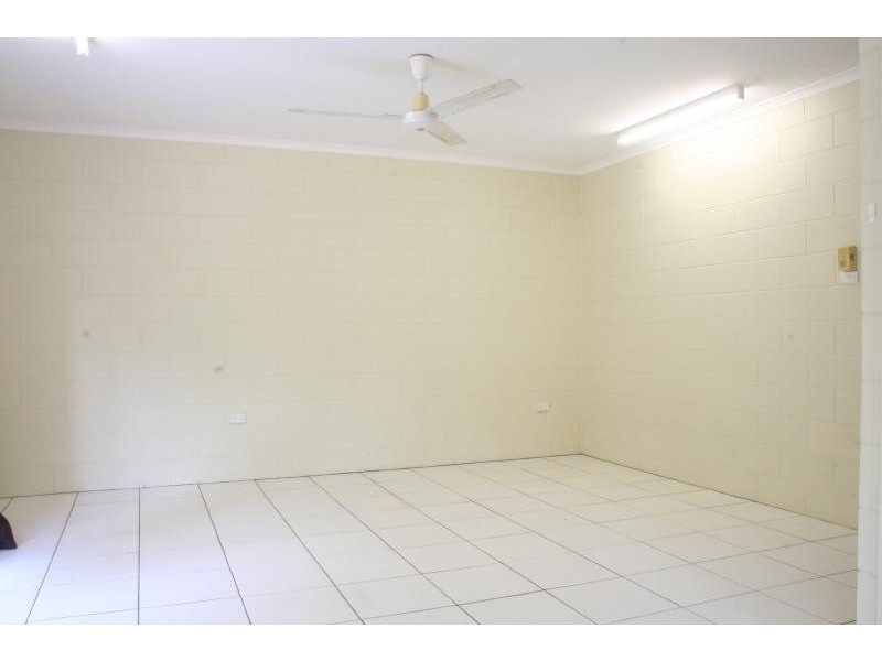 3/21 Balaclava Rd, Earlville QLD 4870