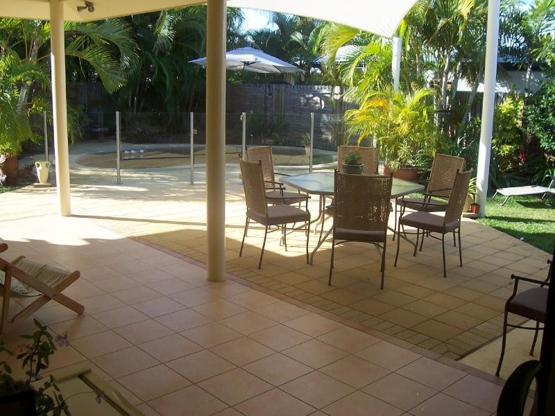 5 Warana Cl, Kewarra Beach QLD 4879