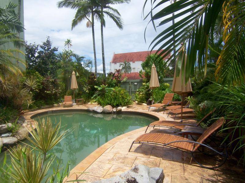 175 Lake Street, Cairns City QLD 4870