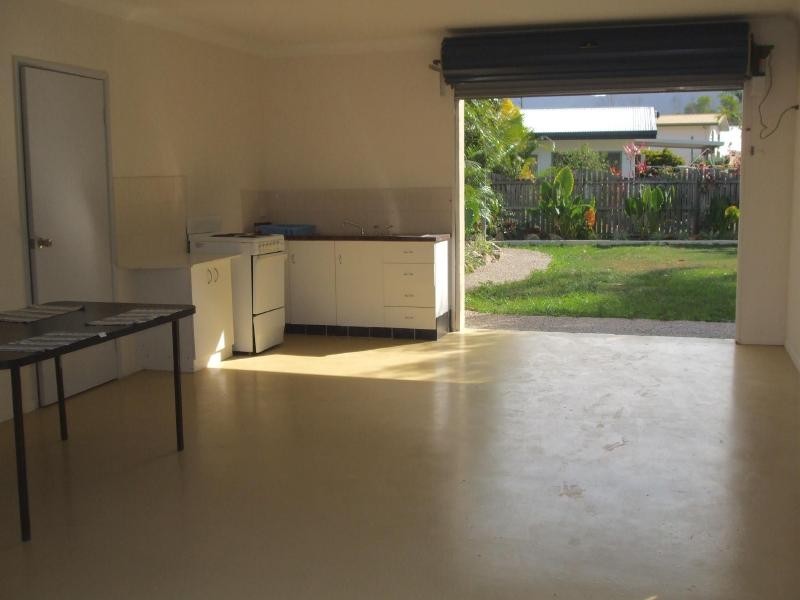 26 Debbie Street, Trinity Park QLD 4879