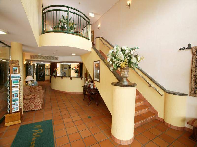 62 Abbott Street, Cairns City QLD 4870