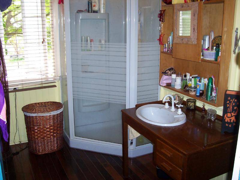 48 Barron River Esplanade, Machans Beach QLD 4878