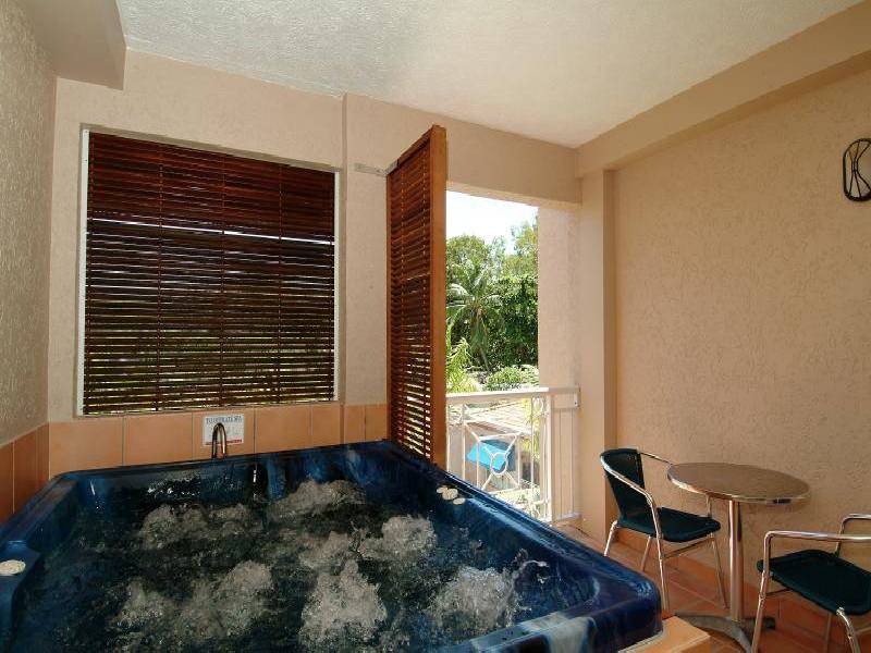 307/139 Williams Esplanade, Palm Cove QLD 4879