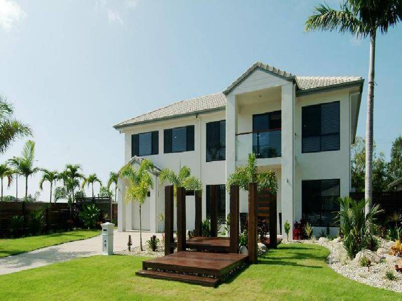 19 Irridescent Close, Trinity Park QLD 4879