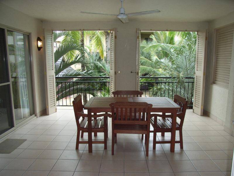 ‘The Lakes’ 2 Greenslopes Street, Cairns North QLD 4870
