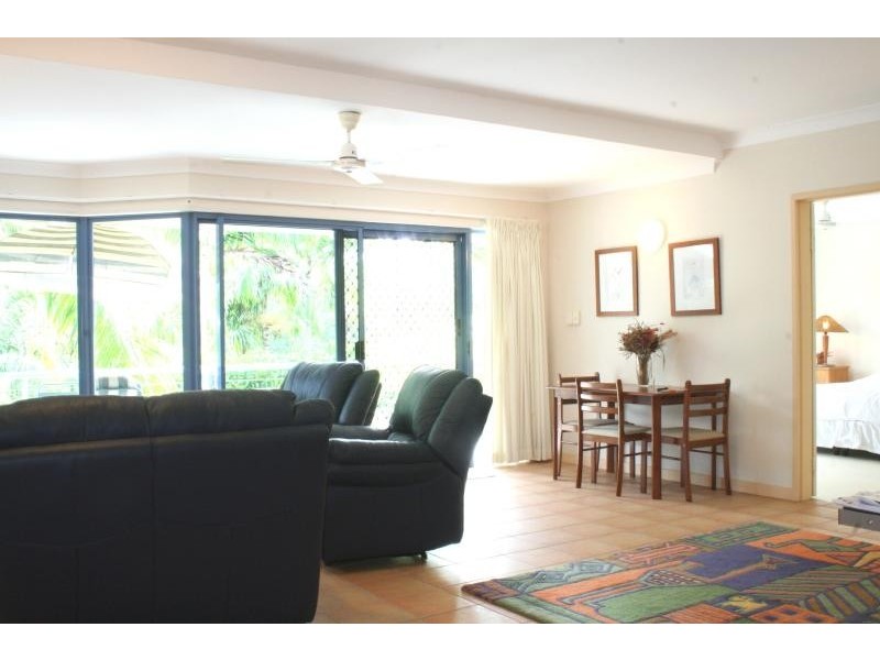 4/16 Ray Street, Yorkeys Knob QLD 4878