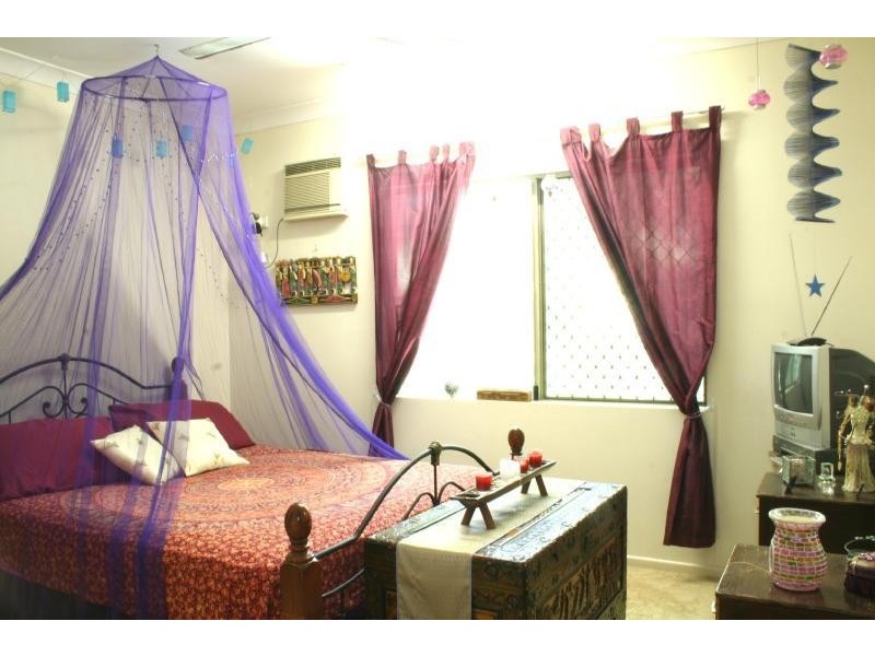 4/80 Old Smithfield Road, Freshwater QLD 4870