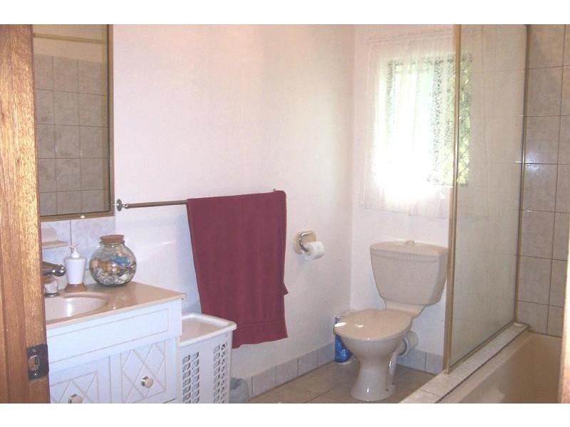 4/80 Old Smithfield Road, Freshwater QLD 4870