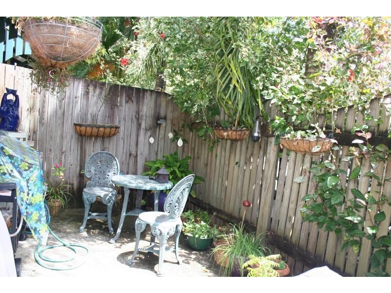 4/80 Old Smithfield Road, Freshwater QLD 4870