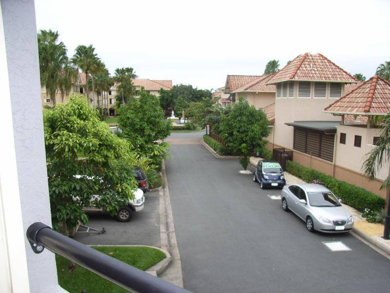 810/373 McLeod Street (The Lakes), Cairns North QLD 4870