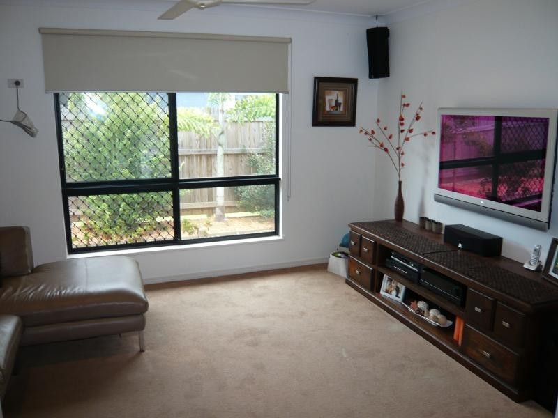 27 Waterlilly Street, Kewarra Beach QLD 4879