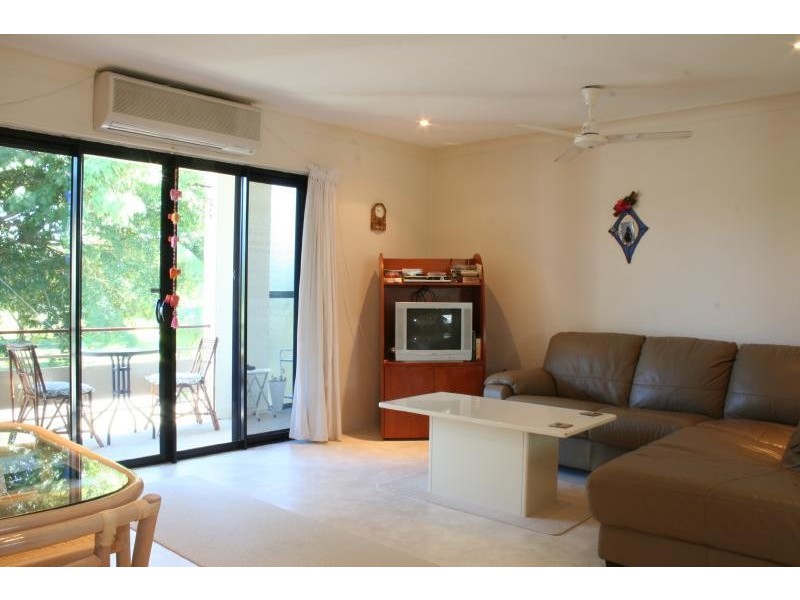 6/112 Digger Street, Cairns North QLD 4870