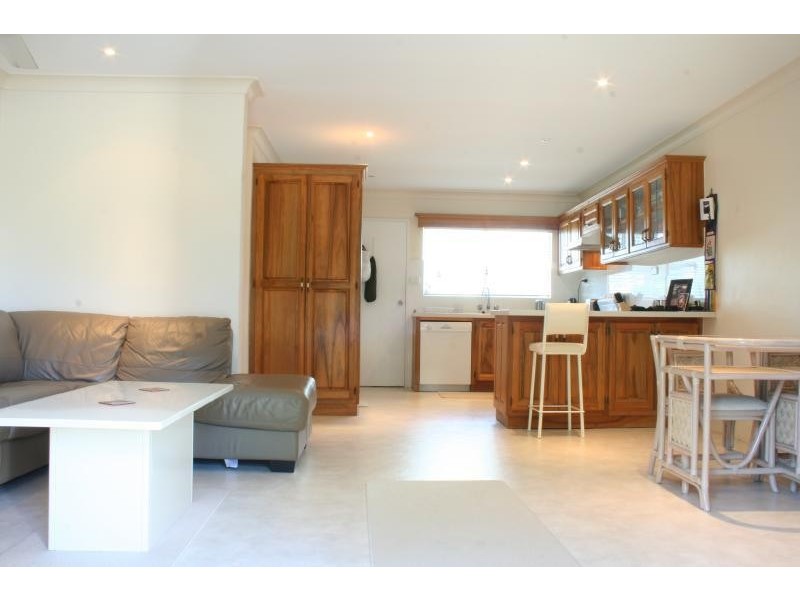 6/112 Digger Street, Cairns North QLD 4870