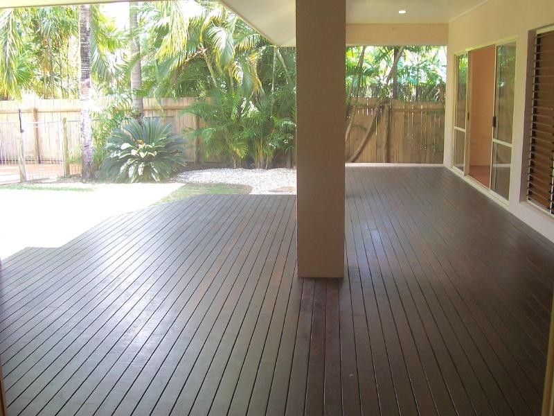 7 Avoca Close, Kewarra Beach QLD 4879