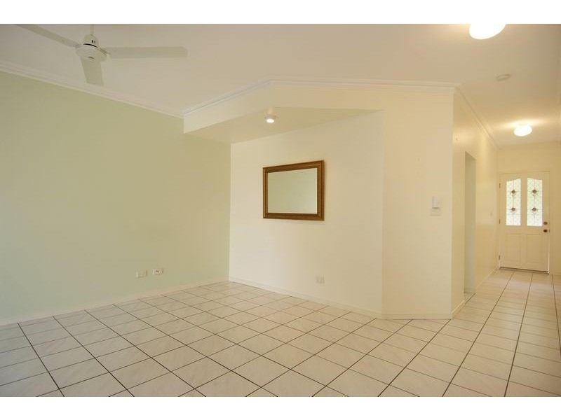 10/10 Grantala Street, Manoora QLD 4870