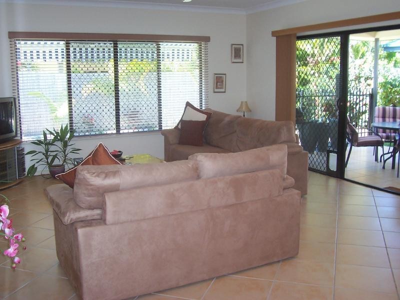 6 Kirra Close, Kewarra Beach QLD 4879
