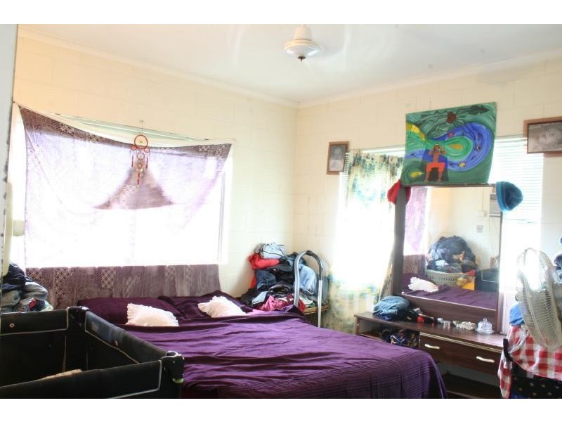 27/173 Mayers Street, Manoora QLD 4870