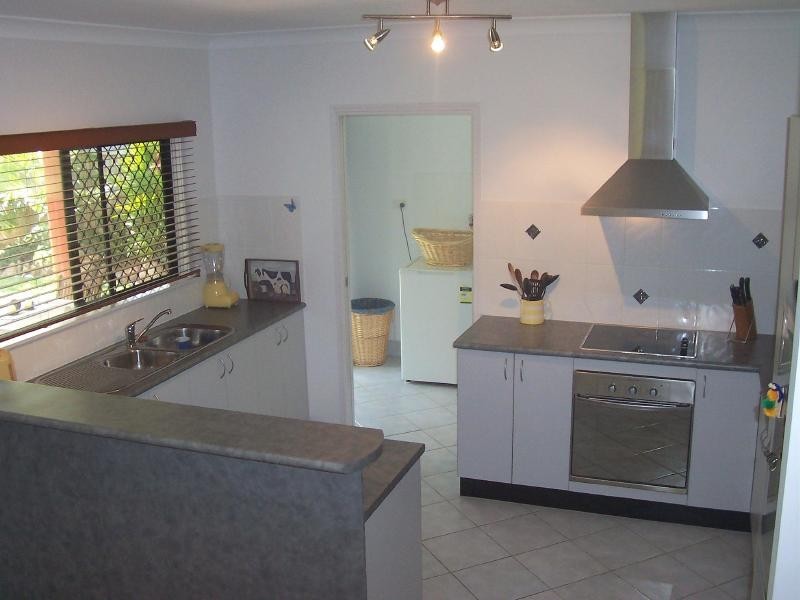 13 Cooya St, Kewarra Beach QLD 4879