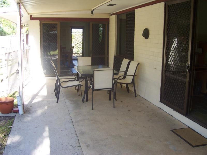 4 Debbie Street, Trinity Park QLD 4879
