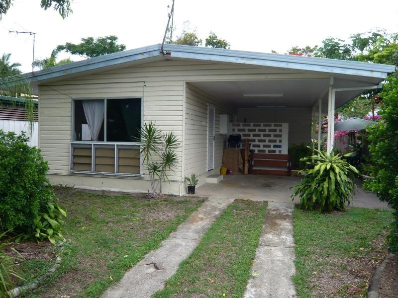 39 Morgan Street, Yorkeys Knob QLD 4878