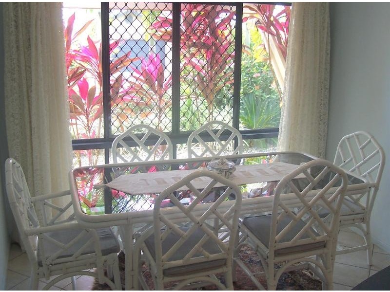 15 Kirra Close, Kewarra Beach QLD 4879